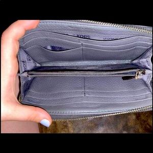 Micheal Kors wallet